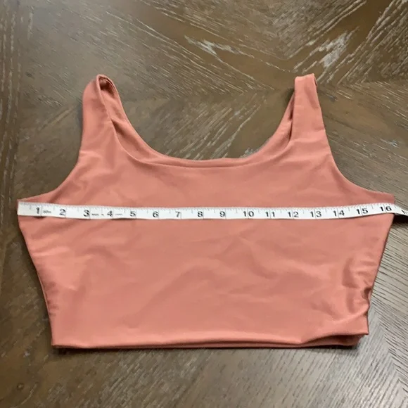 Revamped crop top - Picture 15 of 16